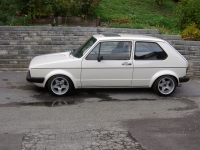Filename=golf_profile.JPG
Filesize=446KB
Dimensions=800x600
Date added=Sep 27, 2006 golf_profile.JPG
